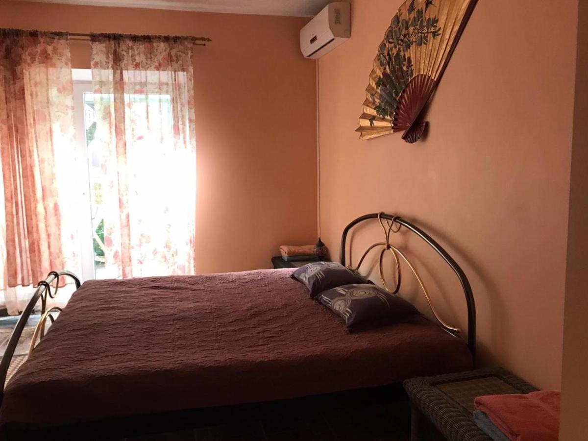 Guest House Eco Home Jurmala Ngoại thất bức ảnh